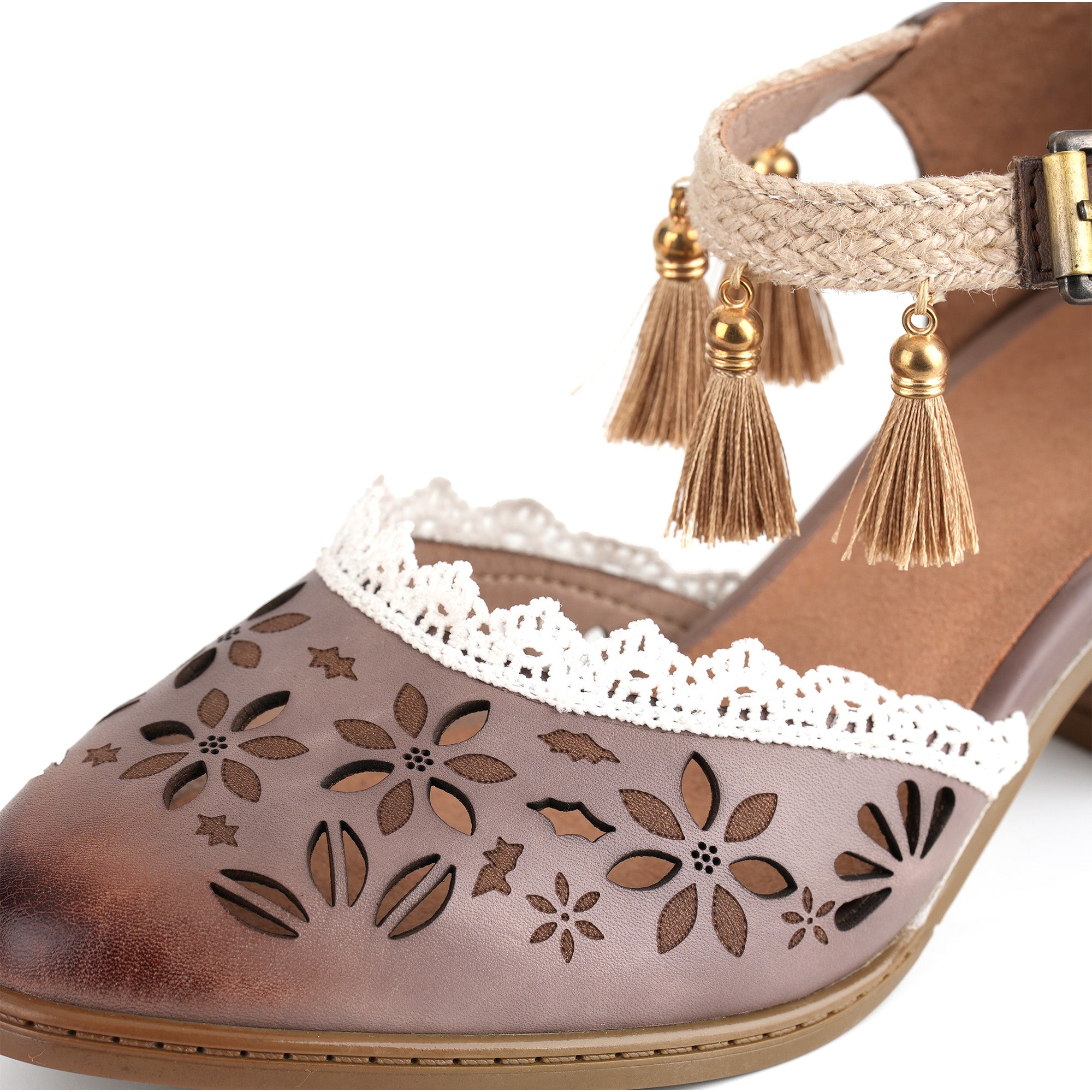 Vintage Floral Cutouts and Tassel Mary Jane Shoes