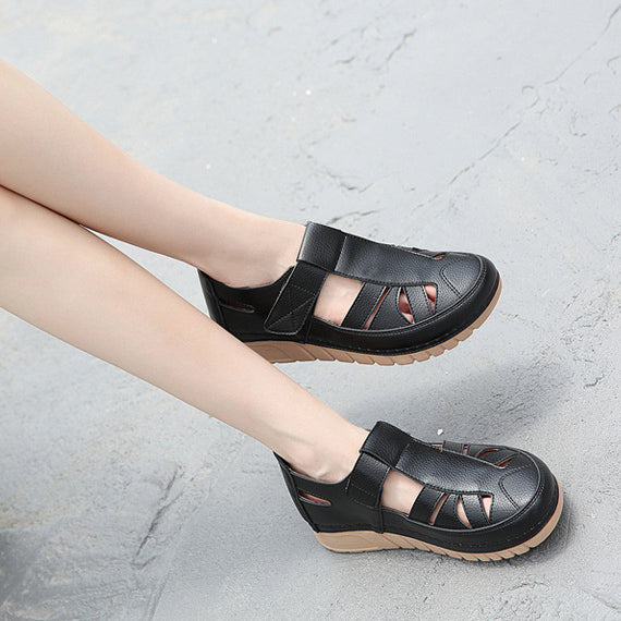 Comfortable Lightweight Velcro Cutout Sandals